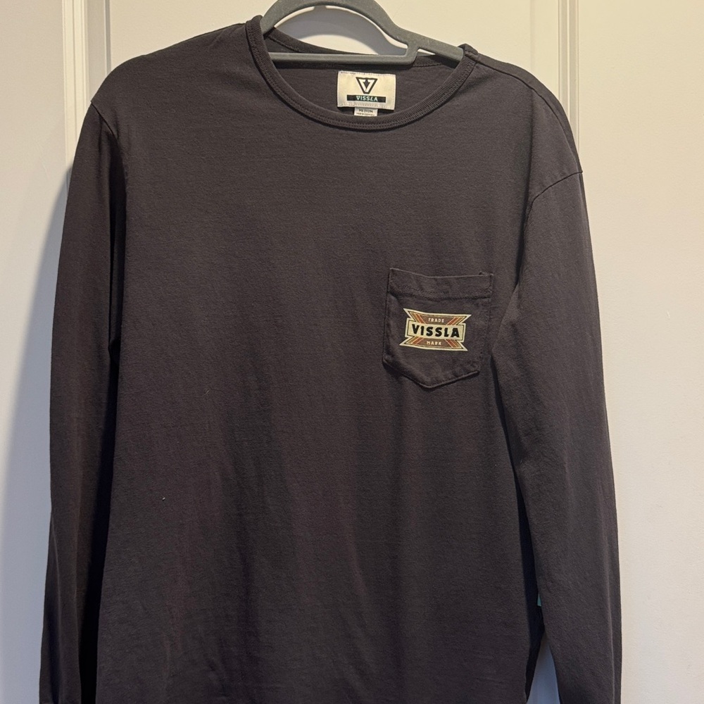 VISSLA Charcoal Long Sleeve Tee